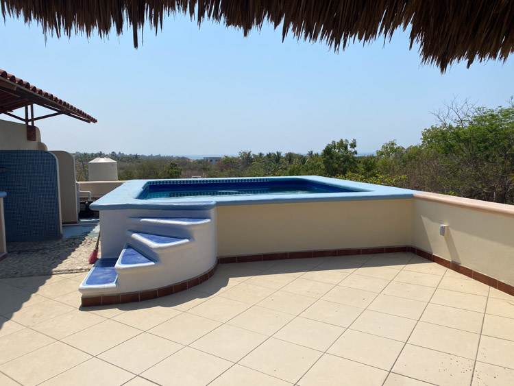 rooftop pool at beach house for sale in santa elena el tule puerto escondido