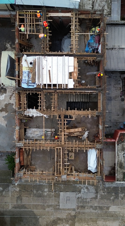 aerial photograph showing Oaxaca Mexico condos for sale showing wooden framing for strong reinforced cement structure